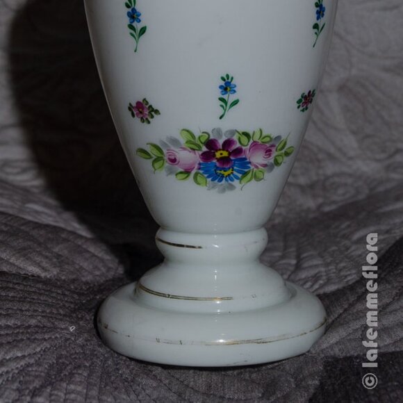 Czech Uranium Glass Vase - Picture 3 of 5